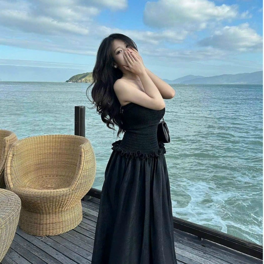 Đầm ống cúp ngực nhún thun dáng xòe trắng đen, đầm váy maxi bo chun dáng xòe thiết kế sang chảnh cho nàng đi biển-MP | BigBuy360 - bigbuy360.vn