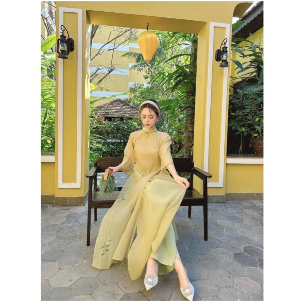 Áo Dài tơ cách tân 4 tà Nhã Kỹ chất tơ hoạ tiết thêu hoa lá màu xanh nhẹ nhàng - DUTE022