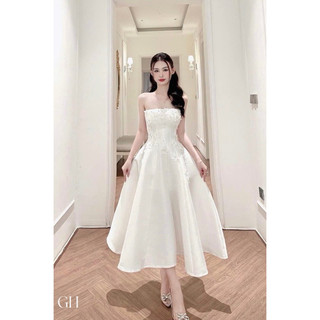 đầm thiết kế cup ngực đính hoa