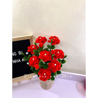 Giỏ hoa hồng đỏ bằng kẽm nhung