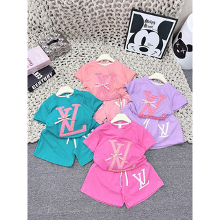 Bộ L.VÊ size nhỡ bé gái(15-30kg)