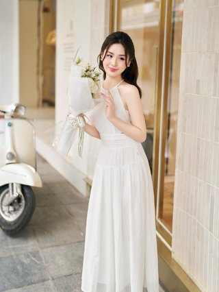 Váy maxi cổ yếm xẻ eo Charme 403024