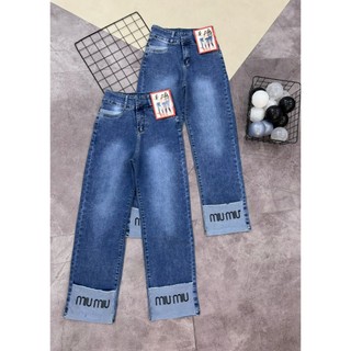 Quần jeans nữ ống suông đứng lật lai thêu chữ