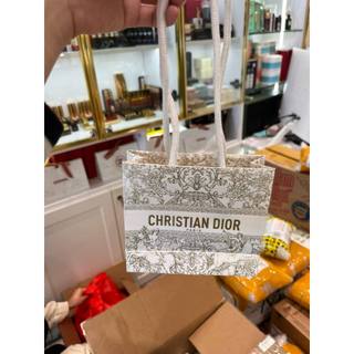 Túi Giấy Dior auth
