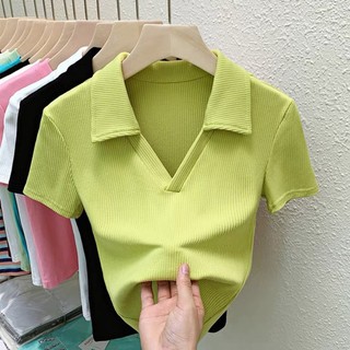 ÁO THUN CROPTOP CỔ BẺ