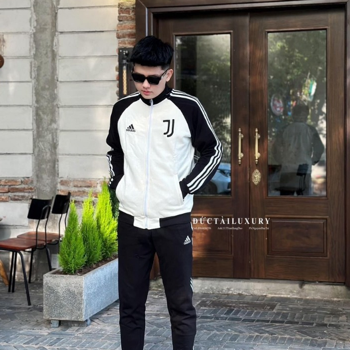 Bộ Áo Khoác Bomber Adidas 3 Sọc Trắng Thêu Logo Trước Ngực- Áo Khoác Bomber Nam Nữ Phong Cách Boy Phố Hot Trend 2023