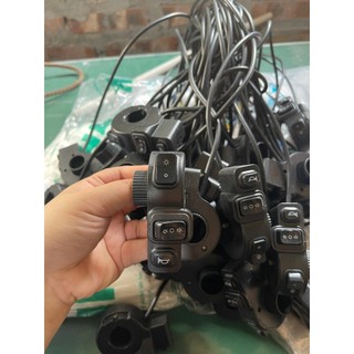 Cụm công tắc đèn- còi- xi nhan M133 mẫu mới <GIÁ 1 CHIẾC>