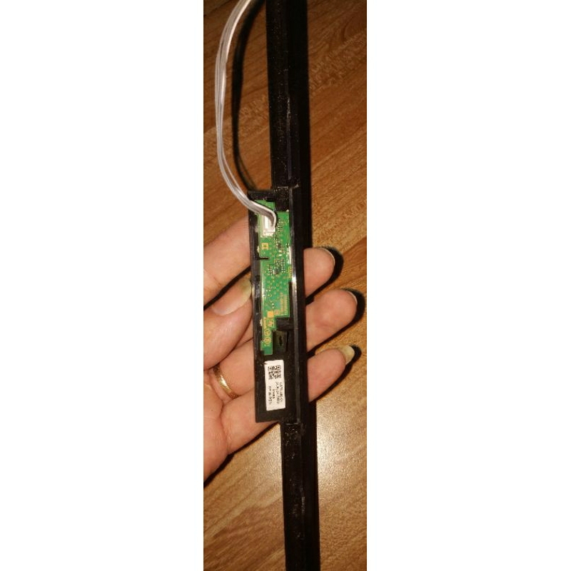 bo mắt nhận tivi Sony 32r300c