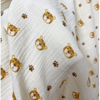 vải xô muslin 2 lơp cao cấp hình con hổ bàn chân siêu xinh hàng loại 1