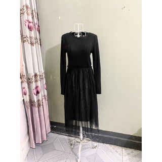 <si tuyển> Váy đầm len vintage dáng dài phối lưới nhũ bling màu đen