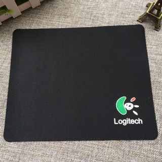 Miếng lót chuột Logitech giá siêu rẻ (23 x 20cm)- Lướt Chuột Êm Ái, Giá Thành Siêu Rẻ