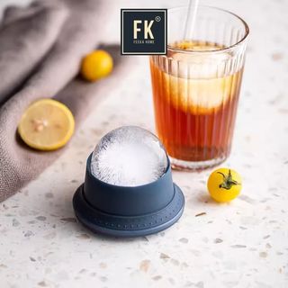 Khay đá silicon tròn size to FEEKA có nắp thông minh,khuôn làm đá tủ lạnh silicon size to