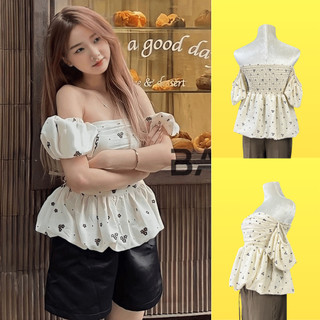 Áo Trễ Vai Tay Bồng Hoa Nhí 2 Lớp Phong Cách Hàn Quốc Mẫu Hot 2024