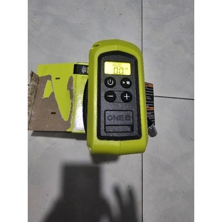 bơm xe RYOBI 18V