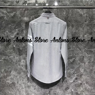 Sơ mi Thom Browne Kẻ 4 Vạch Trắng