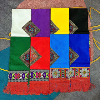 Khăn chầu củ ấu - Khăn áo hầu đồng
