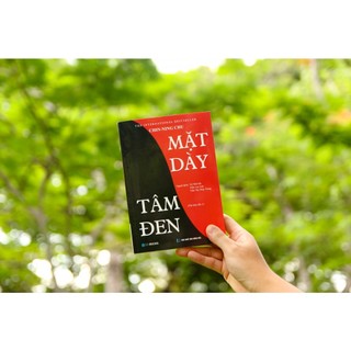 Sách - Mặt Dày Tâm Đen