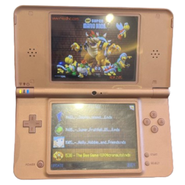 Máy game Nintendo DS i XL màu hồng  + thẻ R4 nhiều game