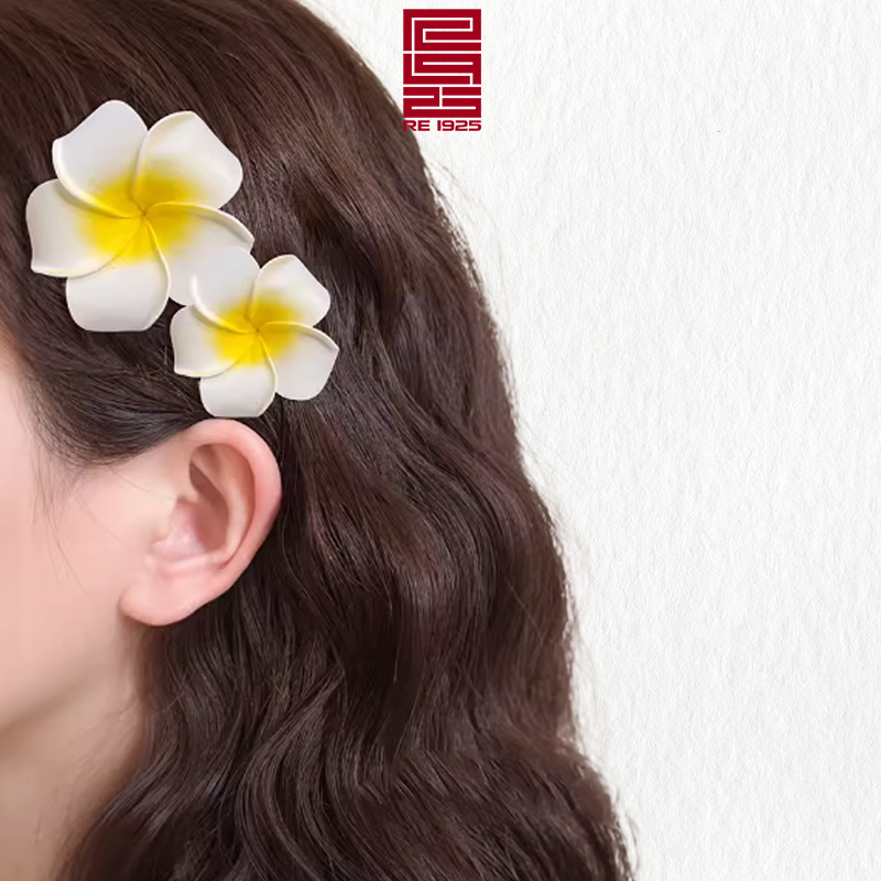 Kẹp tóc hoa đại - phụ kiện đi biển vibe mùa hè Re1925 Studio KE11