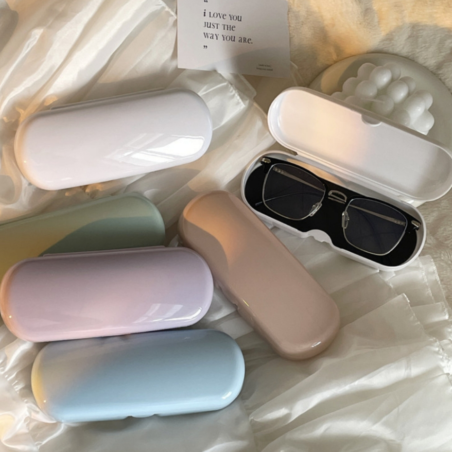 🧚🏻‍♀️Ganten🧚🏻‍♀️👓Hộp Đựng Mắt Kính Cận Thị Màu Kem Dễ Thương Cho Nữ 2025