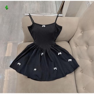 Đầm 2 dây gân phối kate đính nơ nhỏ toàn đầm cực xinh , dáng ngắn xòe