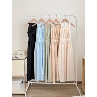 Váy maxi cổ yếm dáng dài xòe v98