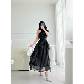 Đầm Cổ Yếm Dáng Dài Voan tơ