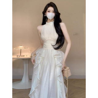 Đầm Cổ Yếm Dáng Dài Voan tơ