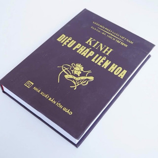 Sách -kinh diệu pháp liên hoa - kinh tụng