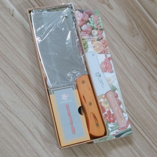 Dao chặt thịt, Xương cán gỗ sắc, dày
