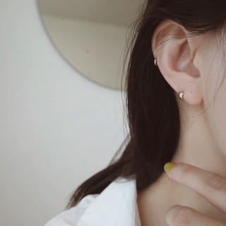 [ 𝐁𝐚̣𝐜 𝟗𝟐𝟓] [ 𝐁𝐚̉𝐨 𝐡𝐚̀𝐧𝐡 𝐥𝐚̀𝐦 𝐬𝐚́𝐧𝐠 𝐦𝐢𝐞̂̃𝐧 𝐩𝐡𝐢́ ] Khuyên tai La’Reine 𝐓𝐚𝐥𝐢𝐞 𝐦𝐢𝐧𝐢 𝐡𝐨𝐨𝐩