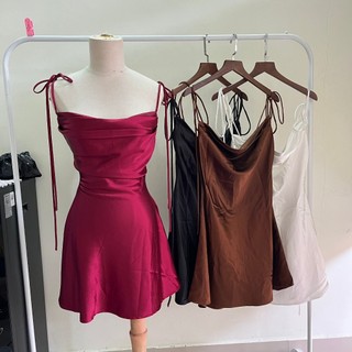 Váy lụa nữ hai dây dáng ngắn , đầm lụa cổ đổ sexy sang chảnh cho nữ đi chơi ,dự tiệc