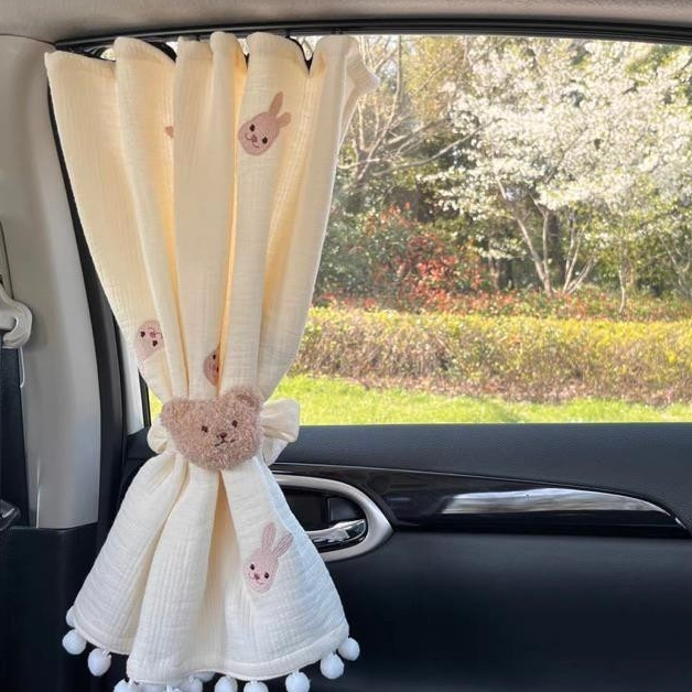 Rèm Che Nắng Ô Tô Cách Nhiệt Gắn Cửa Sổ Xe Hơi Sang Trọng