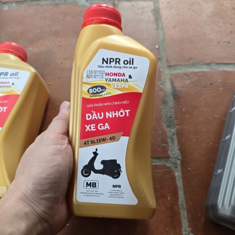 Dầu nhớt NPR oil dùng cho xe số và xe ga loại 0.8 lít