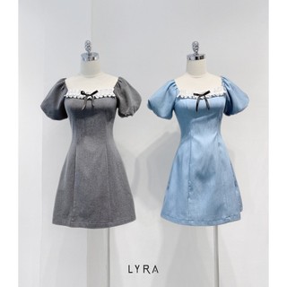 LYRA Váy thiết kế cổ vuông tay phồng phối ngực bèo đính nơ kèm dây buộc cổ sau lưng phong cách trẻ trung - LWNVD024