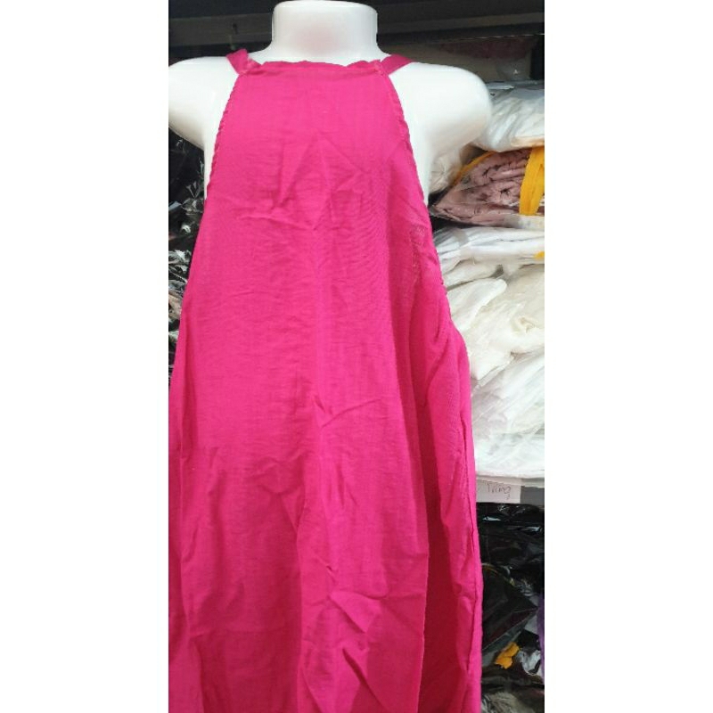 Váy cho bé gái dáng suông cổ yếm