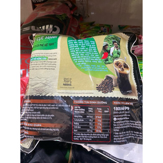 NESCAFÉ CAFÉ VIỆT CÀ PHÊ ĐEN ĐÁ bịch 560g (35 gói * 16g)
