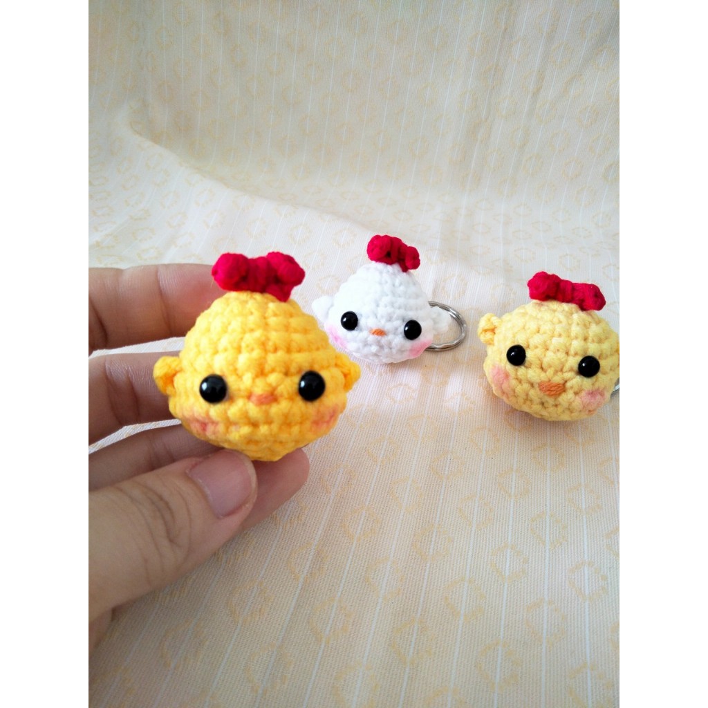 Móc khóa gà con mini bằng len