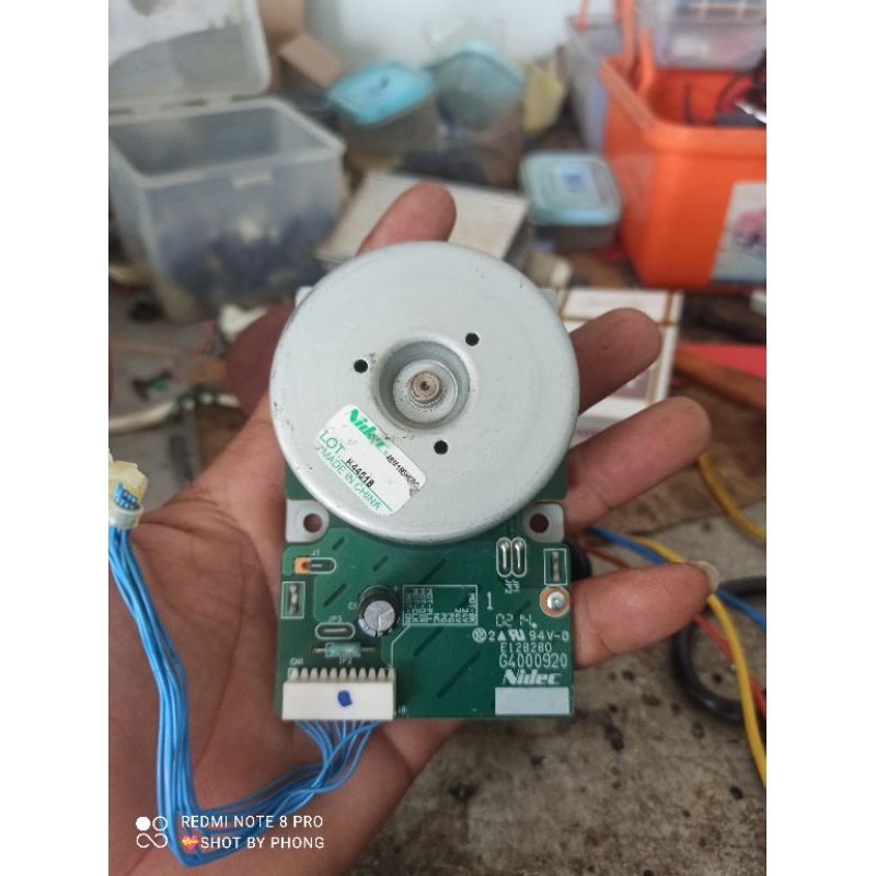 motor không chổi than nidec