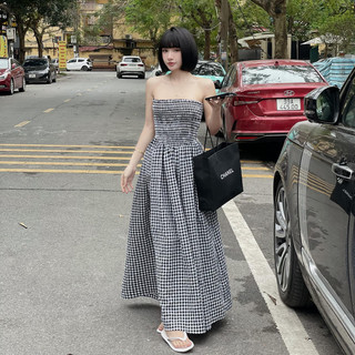 Đầm Quây Maxi Chun Ngực Kẻ Caro Màu Đỏ Đen Diện Du Lịch Hè Siêu Đẹp Nữ Tính Hoài Anh Bùi Store