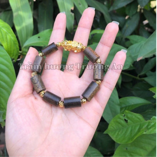 Vòng trầm hương thiên nhiên phong thuỷ mix tỳ hưu chiêu tài