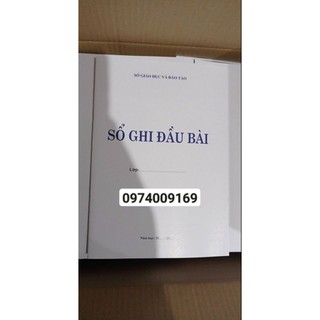 Sổ ghi đầu bài cấp 2 cấp 3, khách Hà Nội xem kỹ sản phẩm trước khi đặt