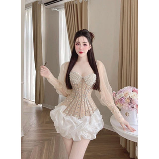 Đầm body trễ vai đính đá