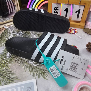 (Hàng chính phẩm công ty) Dép Adidas Adilette Aqua quai ngang chống nước (F35543)