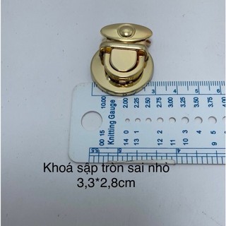 Khóa sập tròn nhỏ sai 3,3*2,8cm hàng thường