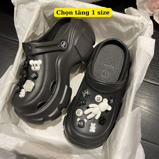 Sục Croos đế độn 6cm gắn 16 charm Gấu Sweet, sục nữ đế bánh mì chọn tăng 1 size