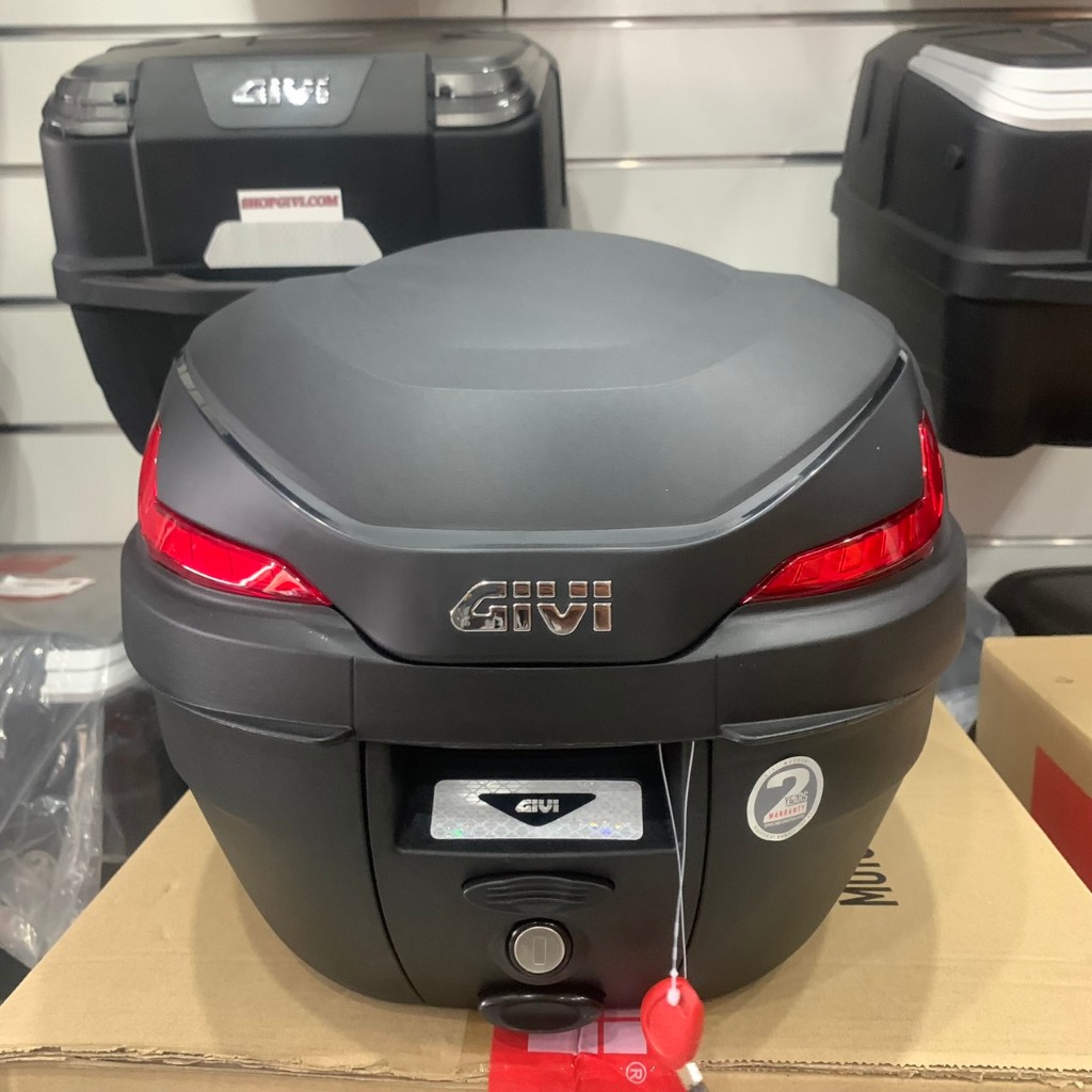 Thùng Sau GIVI B27NX 27 Lít (Tùy Chọn Kèm Đế/Không Đế) - Thùng Xe Máy Nhỏ Gọn, Kiểu Dáng Mới .