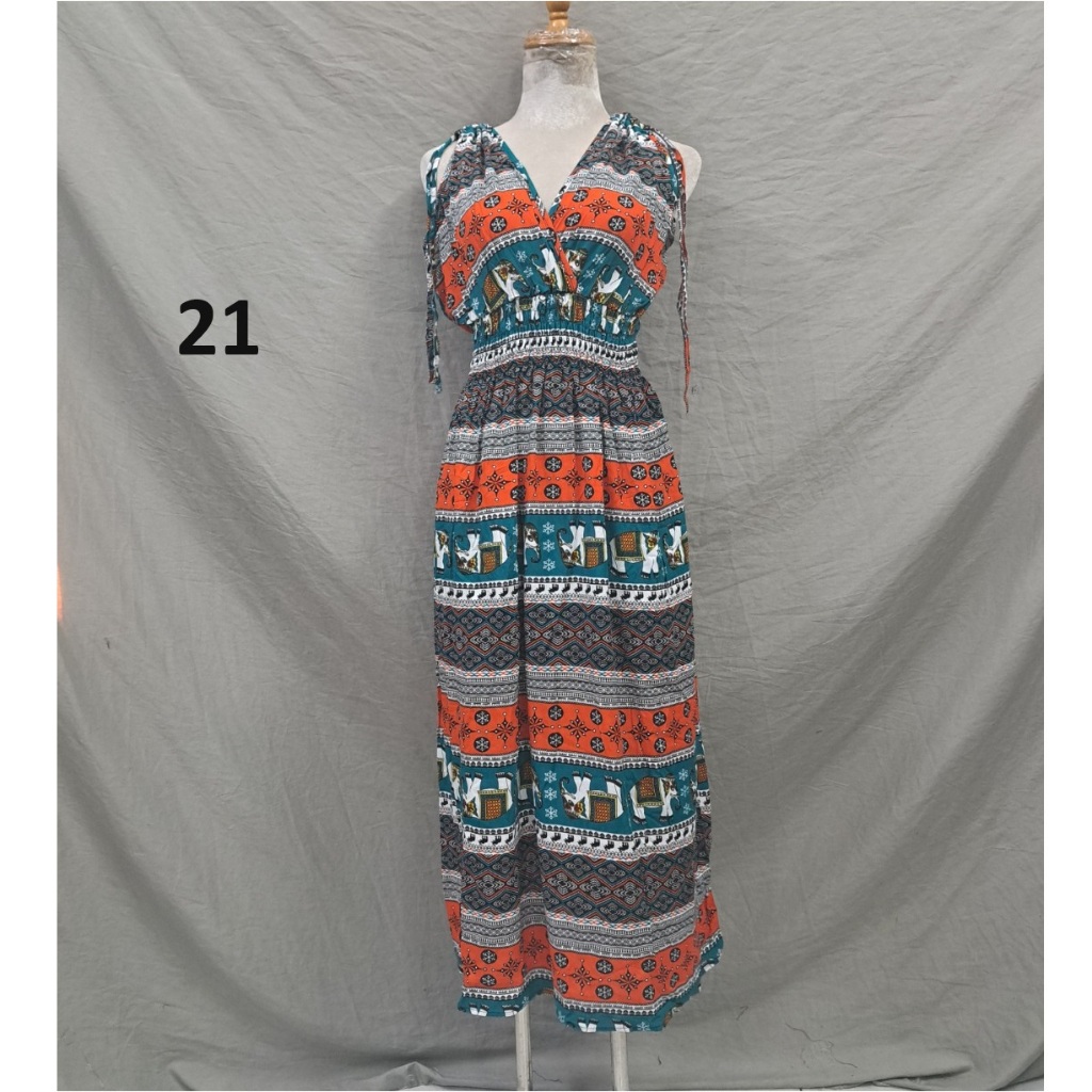 Maxi rút vai đắp chéo-Tole thái