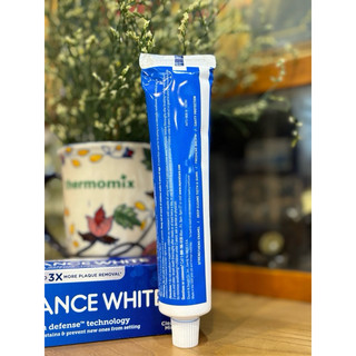 Kem Đánh Răng Arm & Hammer Advance Extreme Whitening Toothpaste