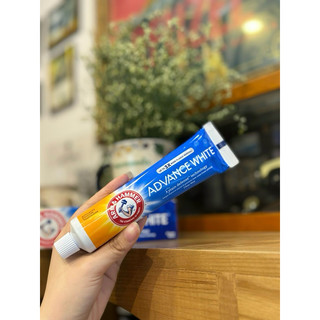 Kem Đánh Răng Arm & Hammer Advance Extreme Whitening Toothpaste